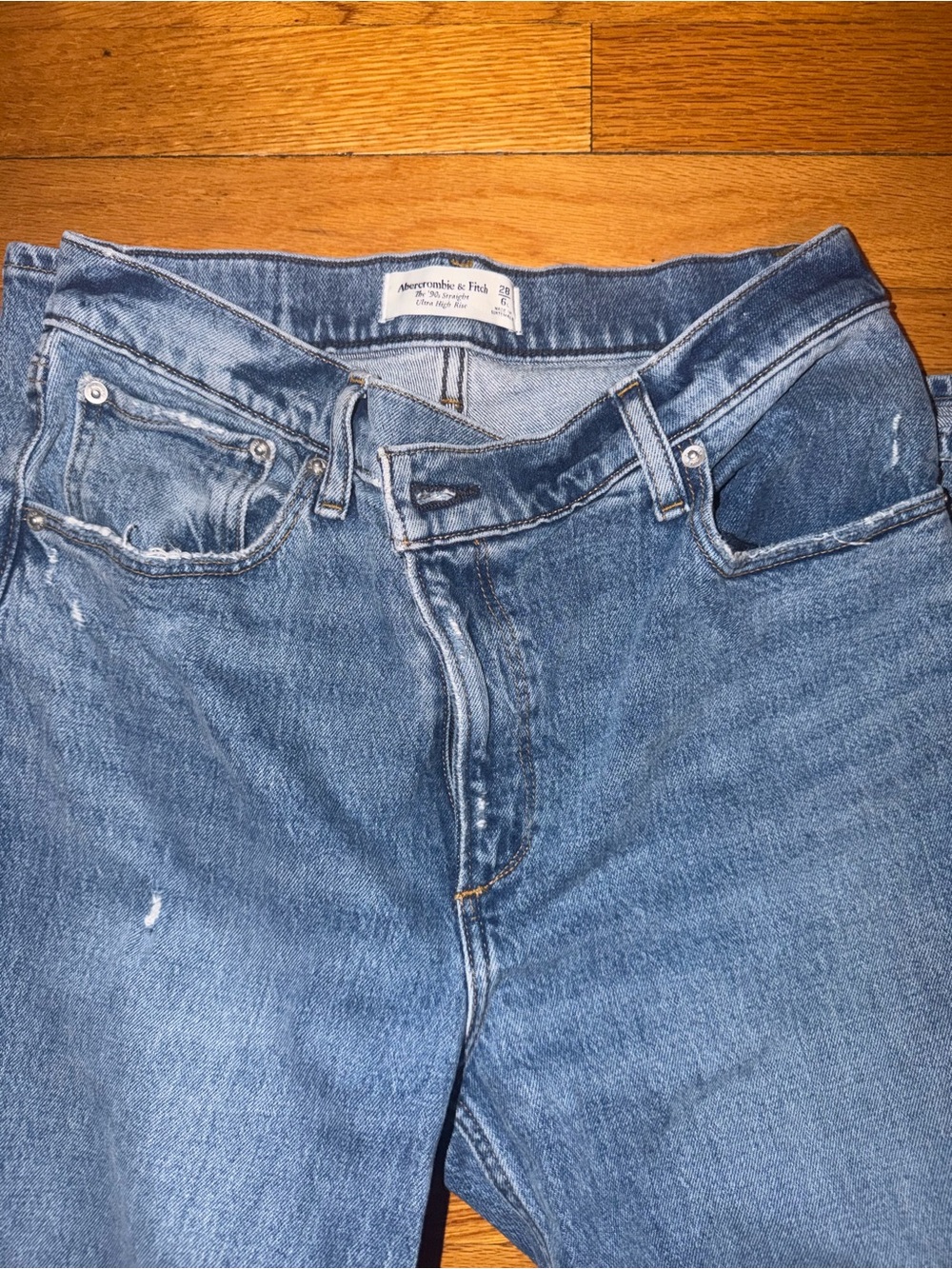 Abercrombie & Fitch Women's Slim Straight Jeans in Medium Blue Wash